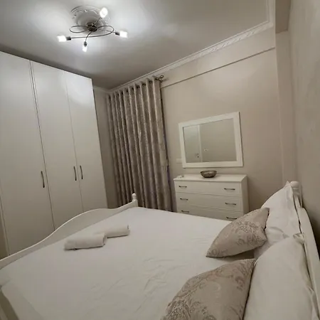 Tians Apartment
